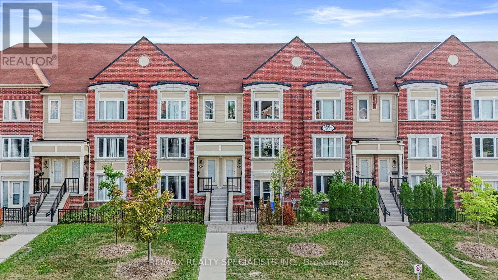 37 - 250 SUNNY MEADOW BOULEVARD|Brampton (Sandringham-Wellington), Ontario L6R2Y7