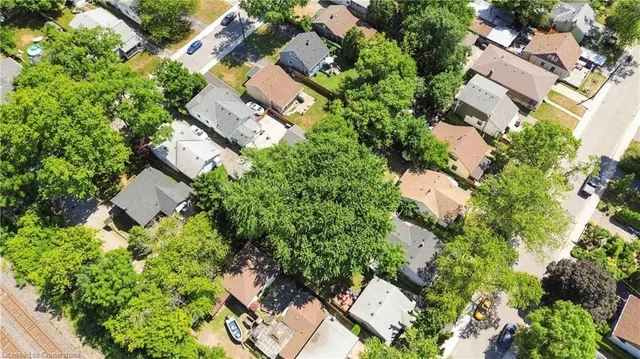 Additional image 40 of 387 Weir St