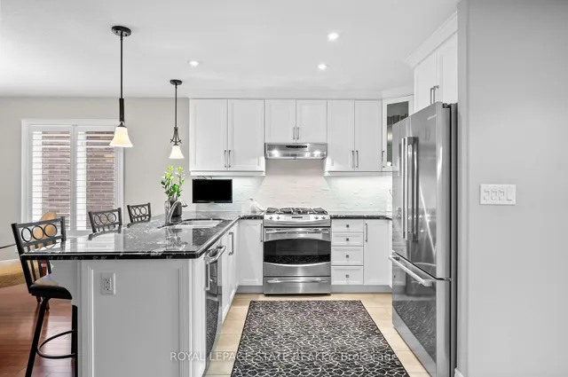 Additional image 7 of 36 Toulon Ave