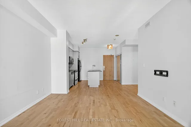 Additional image 4 of 55 Bremner Blvd Unit 3302