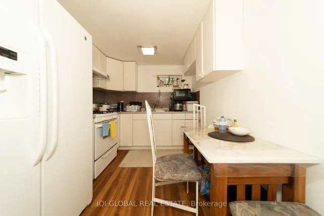 Additional image 32 of 31 REGATTA CRES Cres