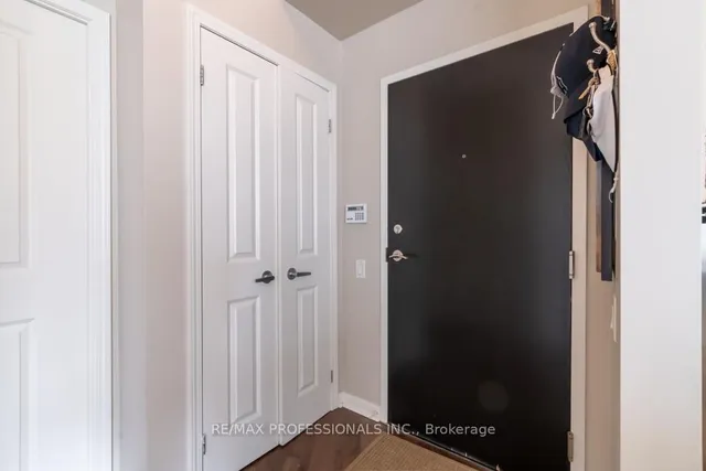 Additional image 4 of 15 Windermere Ave Unit 512