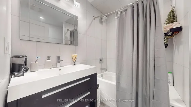 Additional image 35 of 82 Russett Ave