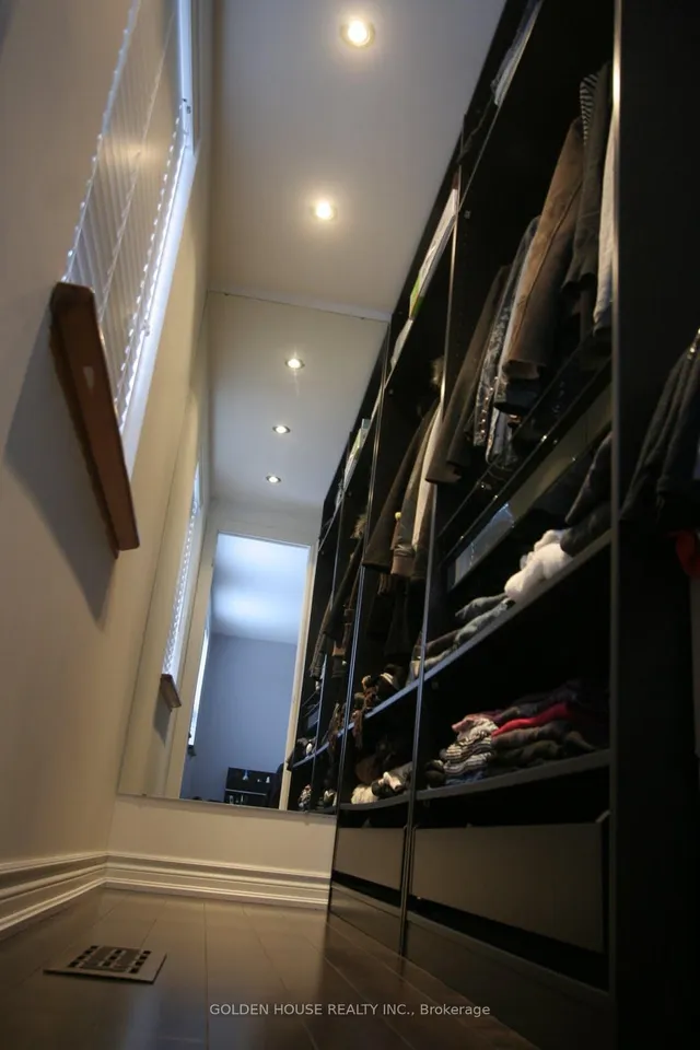 Additional image 21 of 21 Thatcher Ave