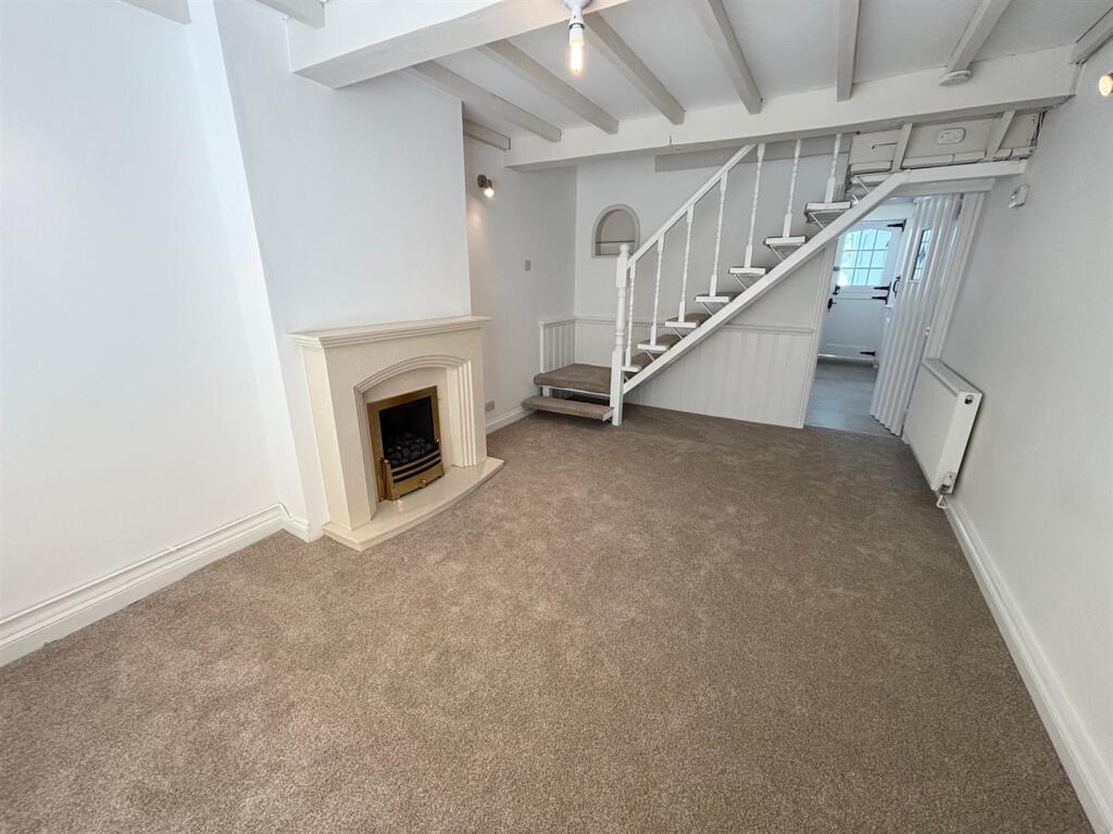 Additional image 4 of High Street, Henley-In-Arden