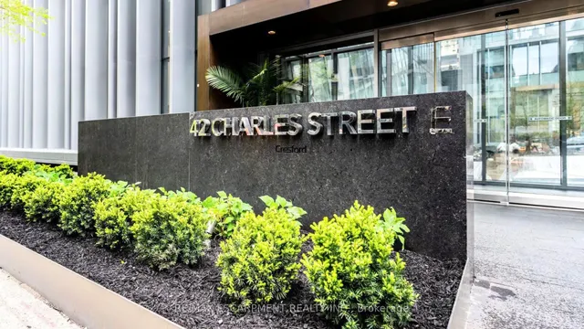 Additional image 27 of 42 Charles St Unit 2409