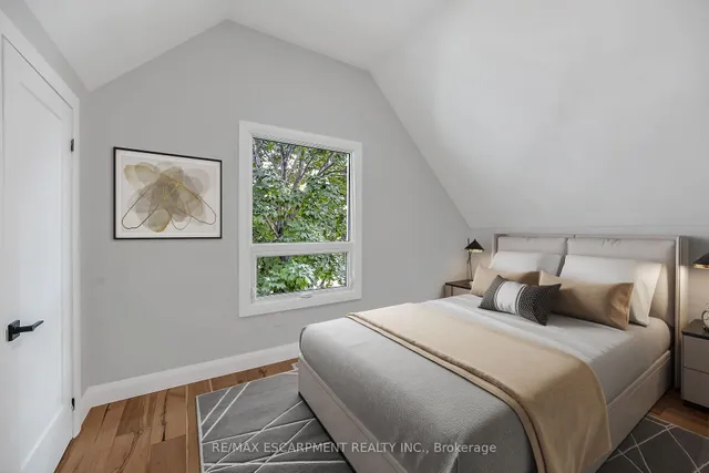 Additional image 43 of 193 Glendale Ave