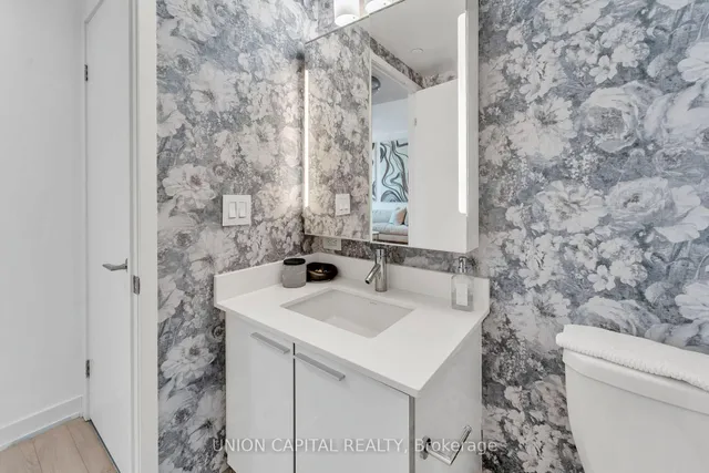 Additional image 29 of 10 Parklawn Rd Unit 1305