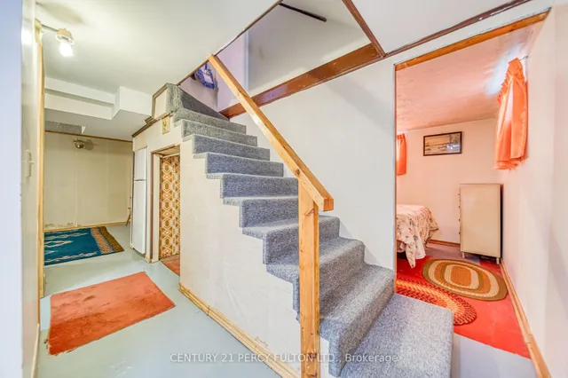 Additional image 25 of 3184 St Clair Ave