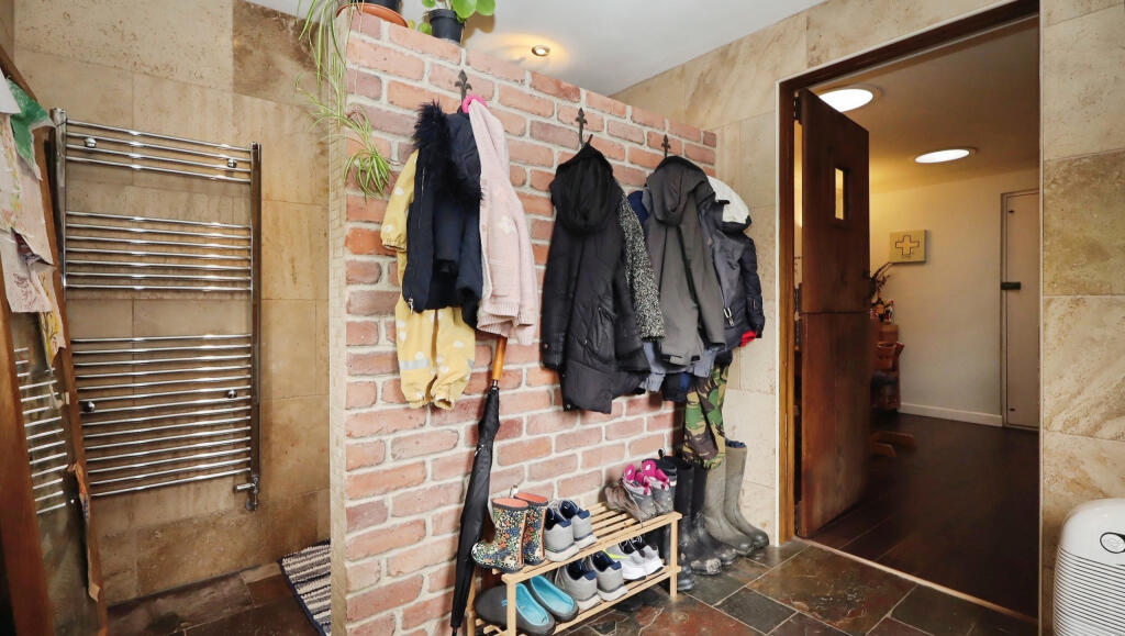 Additional image 15 of Actis Road, Glastonbury