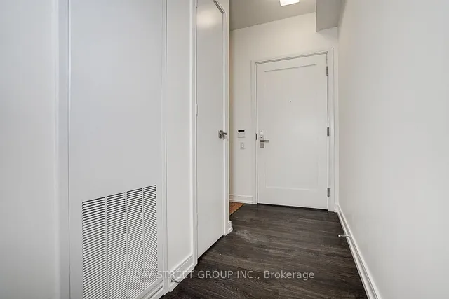 Additional image 32 of 28 Wellesley St Unit 3107