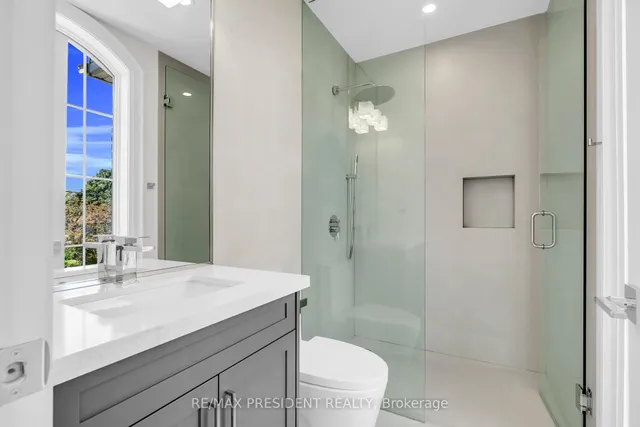 Additional image 31 of 16 Humheller Rd