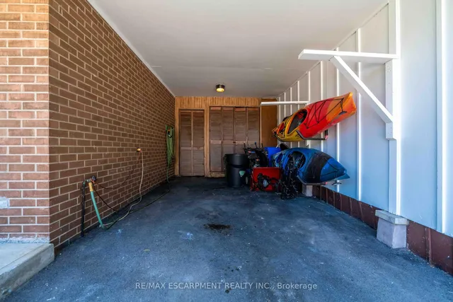 Additional image 48 of 179 Buckingham Dr