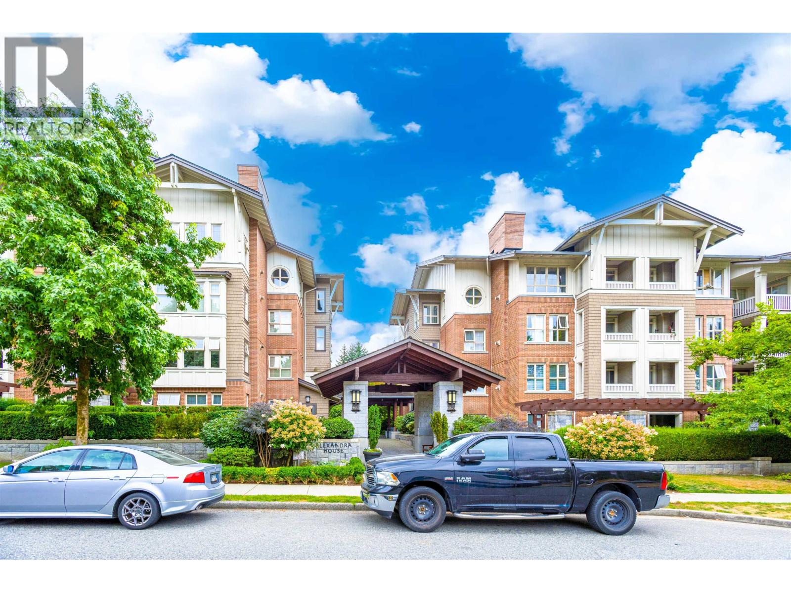 1305 4655 VALLEY DRIVE|Vancouver, British Columbia V6J5L6