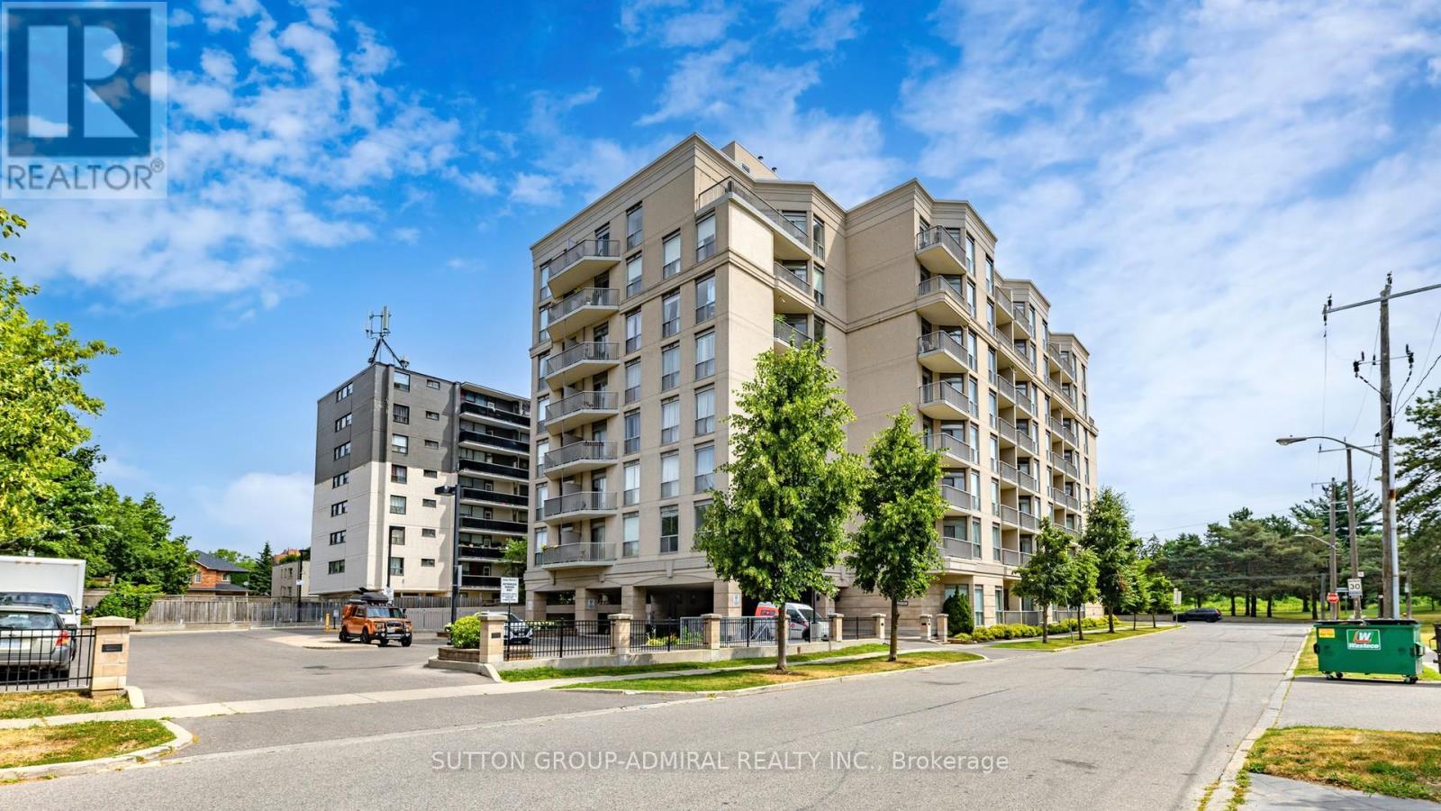 707 - 4200 BATHURST STREET|Toronto (Clanton Park), Ontario M3H6C7