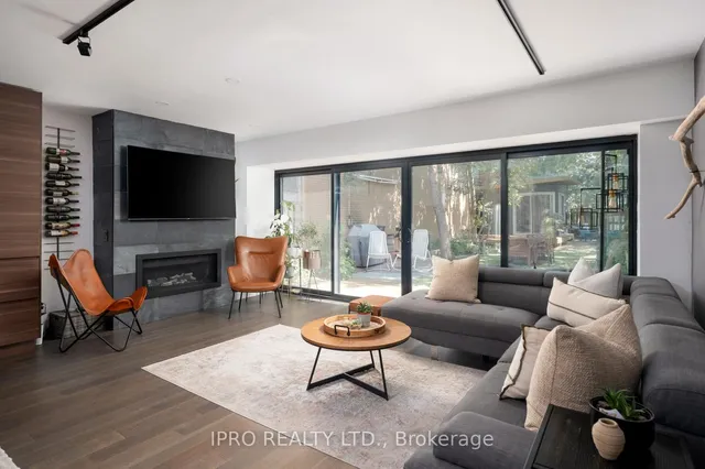 Additional image 20 of 127 Barker Ave