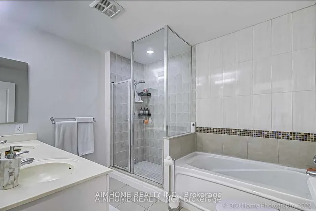 Additional image 15 of 2119 Lakeshore Blvd Unit 607