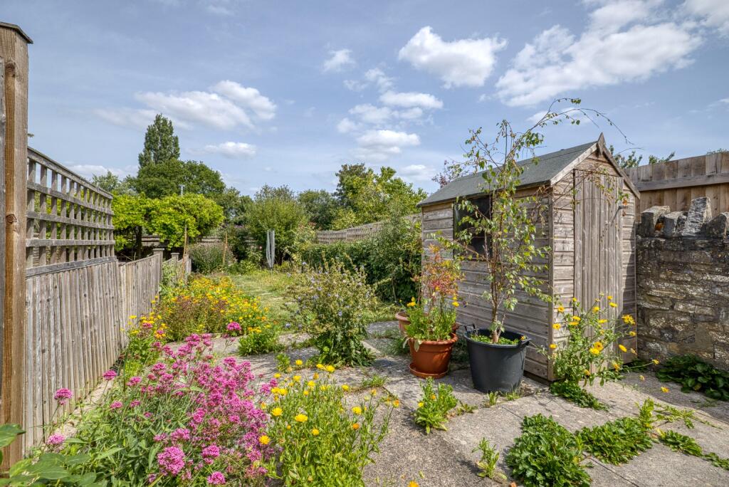 Additional image 18 of Most desirable road in Street