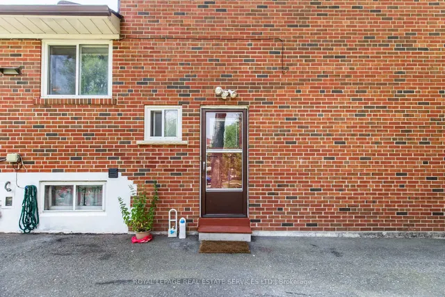 Additional image 39 of 75 Upwood Ave