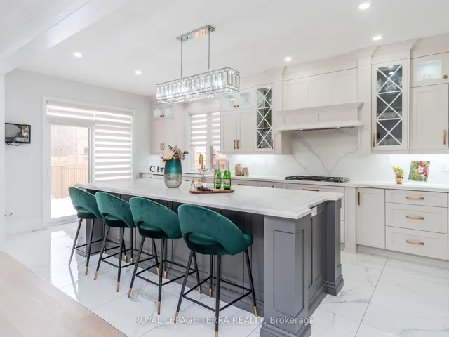 Additional image 11 of 114 Folgate Cres