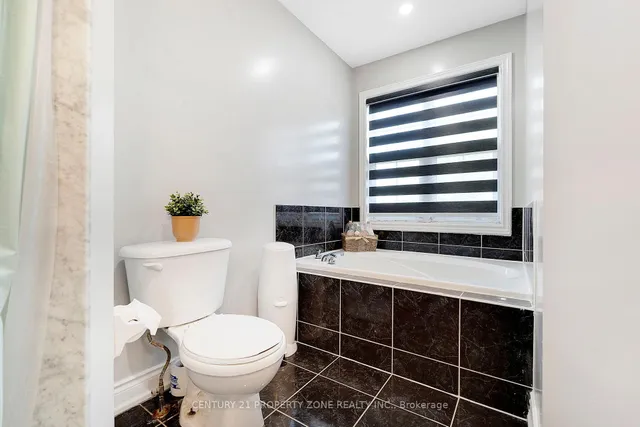 Additional image 20 of 185 Brisdale Dr