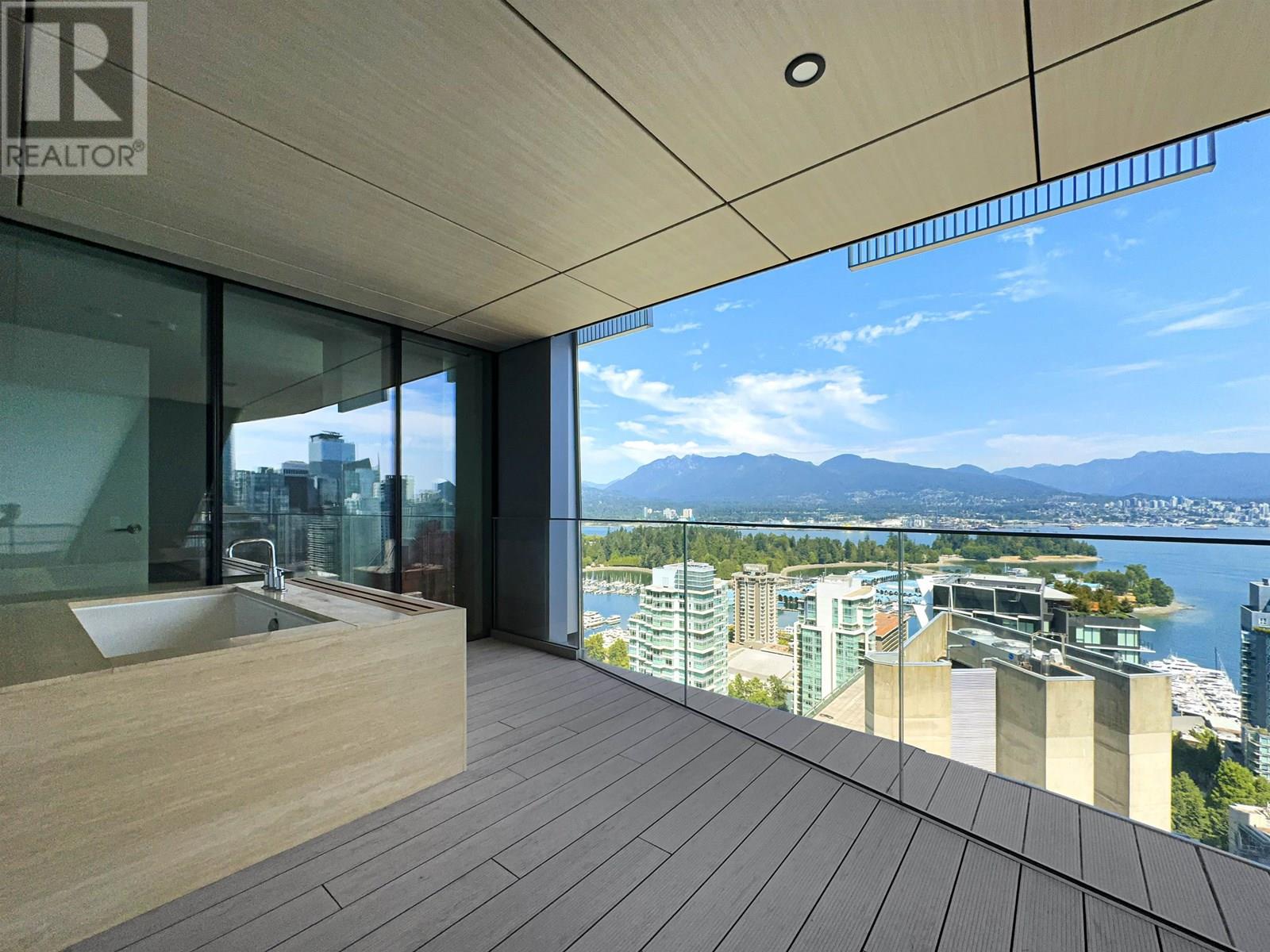 31xx 1568 ALBERNI STREET|Vancouver, British Columbia V6G0E3