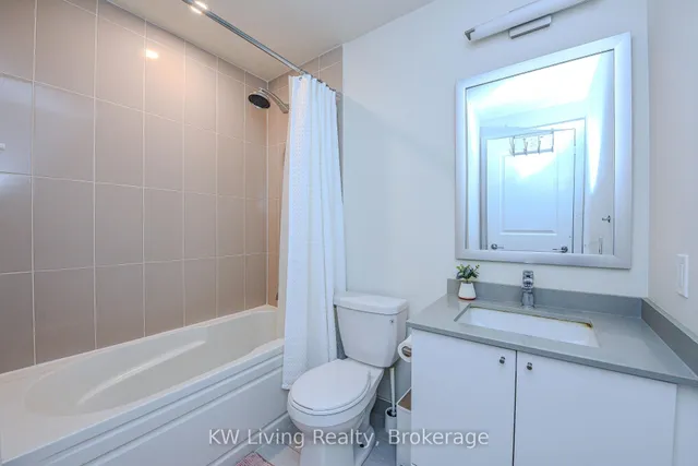 Additional image 18 of 65 Watergarden Dr Unit 810