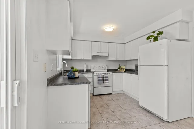 Additional image 11 of 44 Roadmaster Lane