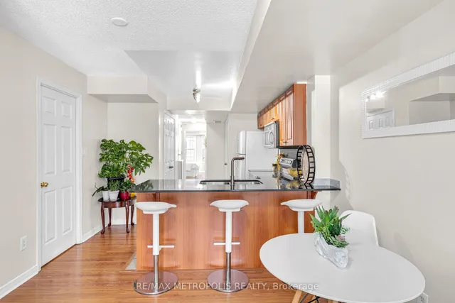 Additional image 19 of 37 Four Winds Dr Unit 19