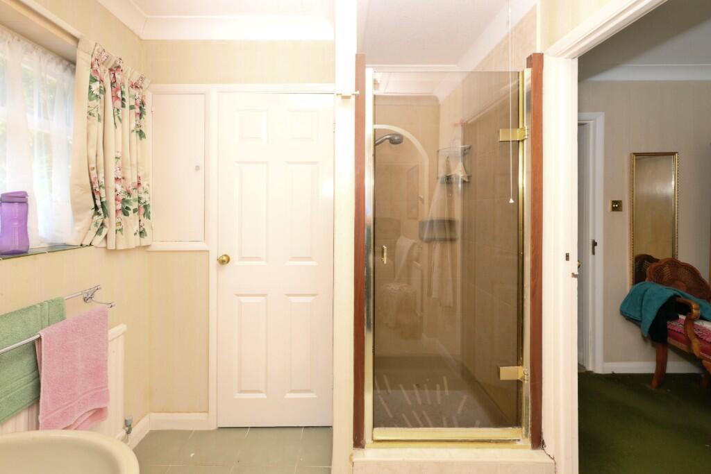 Additional image 19 of High Road, AL9