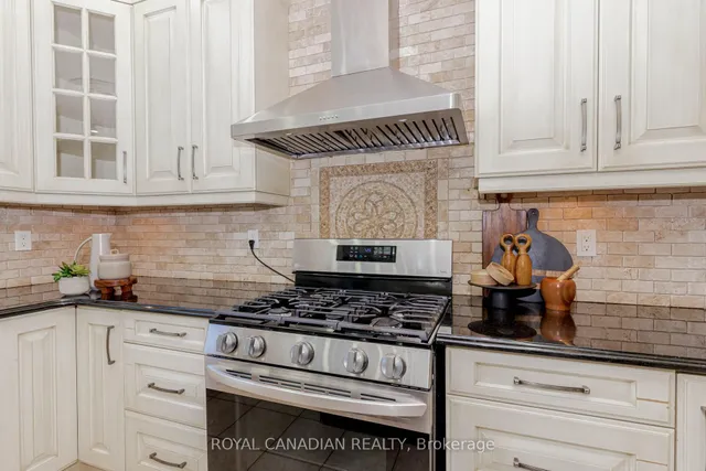 Additional image 25 of 5180 Blue Spruce Ave