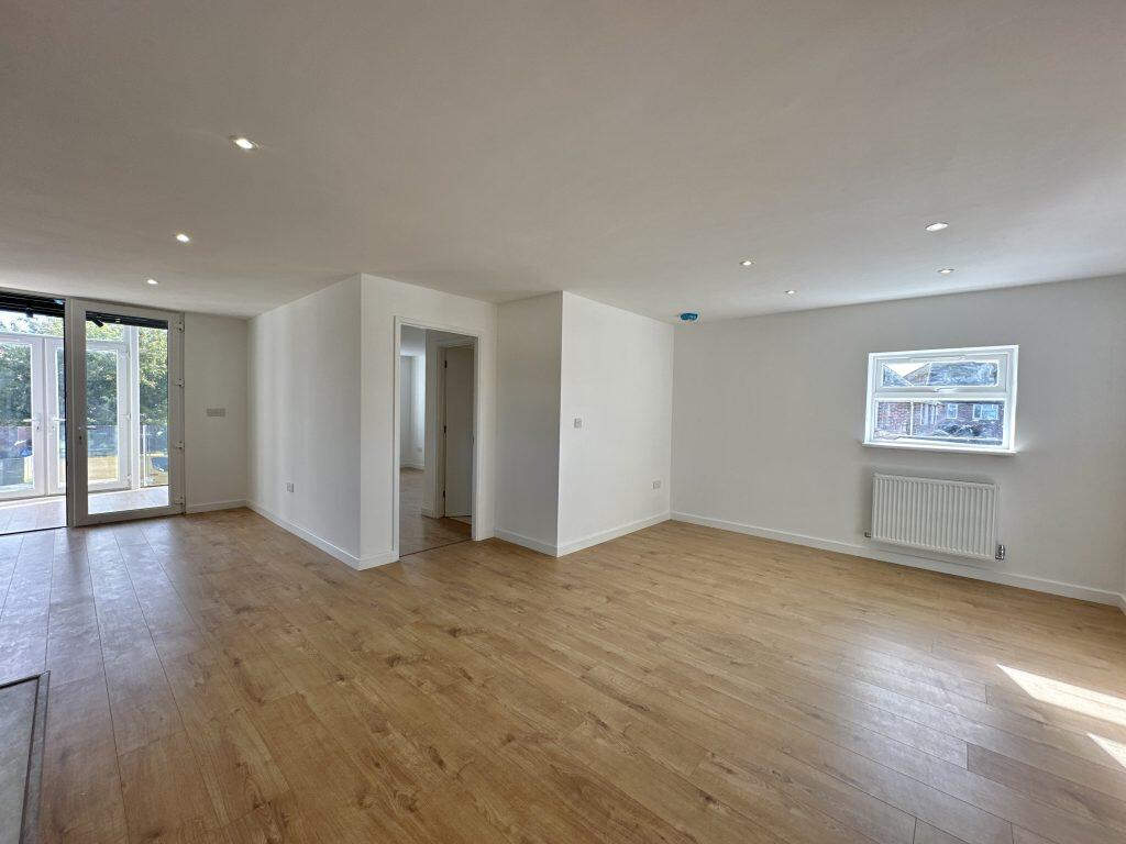 Additional image 4 of Phoenix House, Larkhill Road, Yeovil, Somerset, BA21