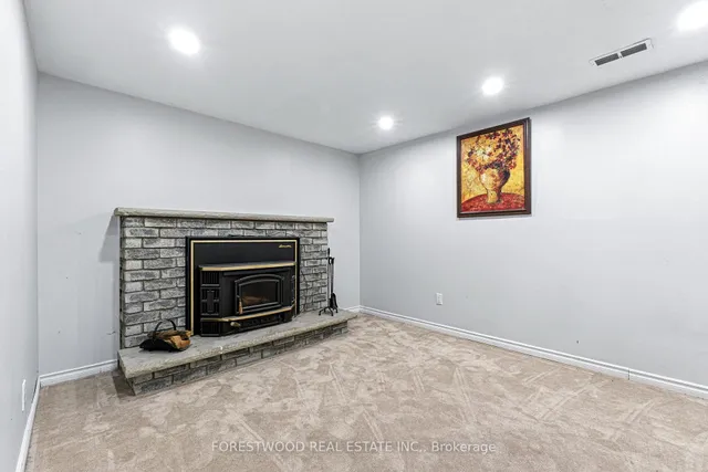 Additional image 36 of 1619 Dewberry Cres