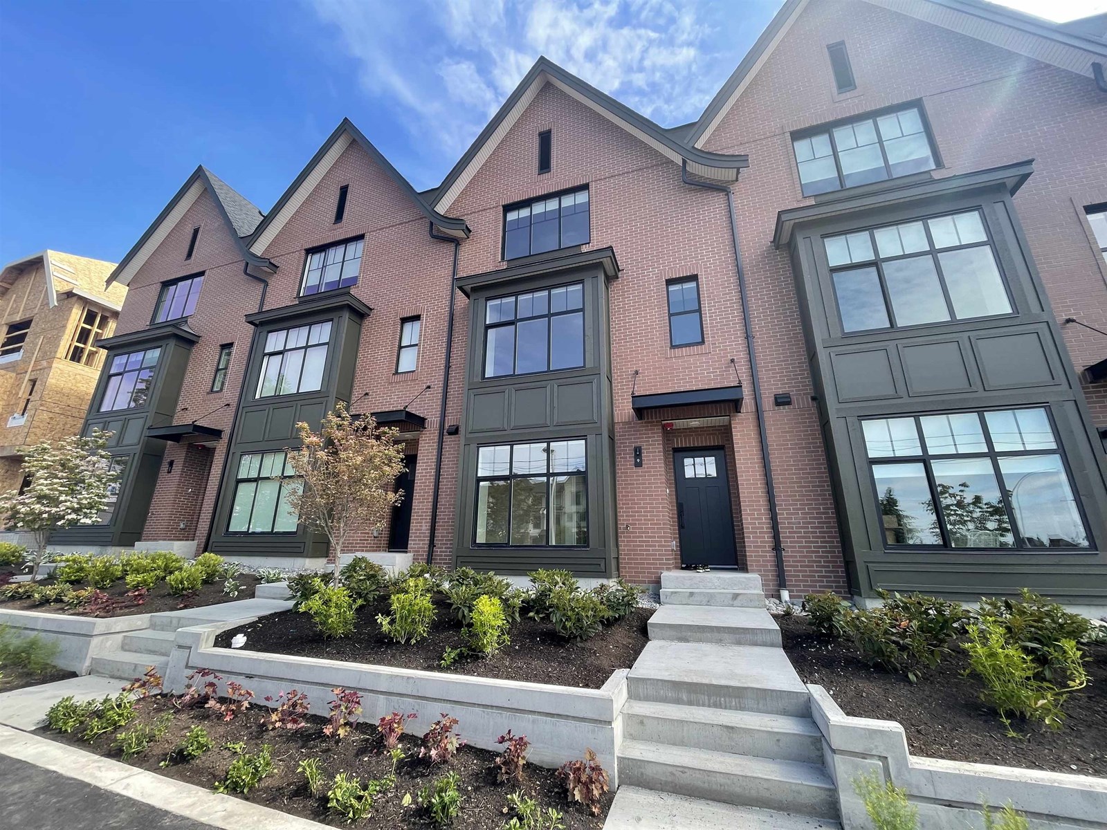 9 2350 165 STREET|Surrey, British Columbia V3Z1J9