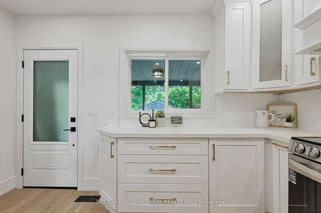 Additional image 26 of 325 WINONA Dr