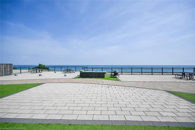 Additional image 31 of 35 Southshore Cres Unit 311