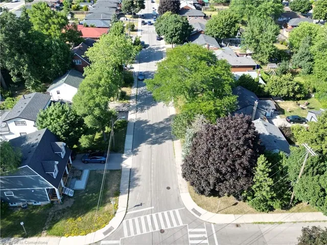 Additional image 41 of 109 Warren Ave