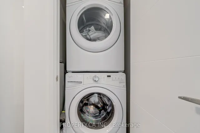 Additional image 13 of 460 Adelaide St Unit 1228