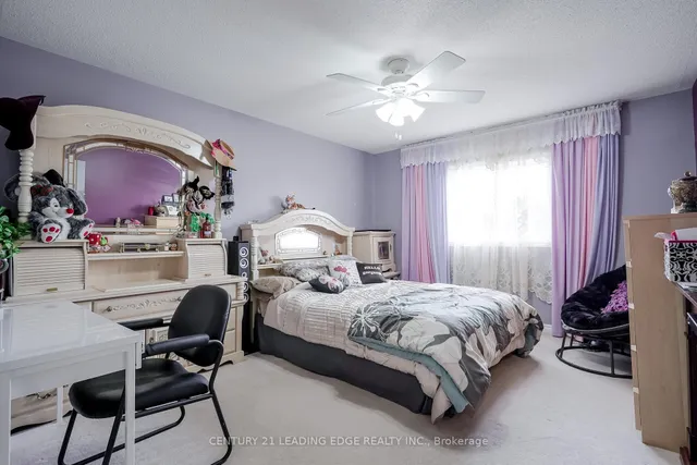 Additional image 35 of 31 Candlebrook Cres