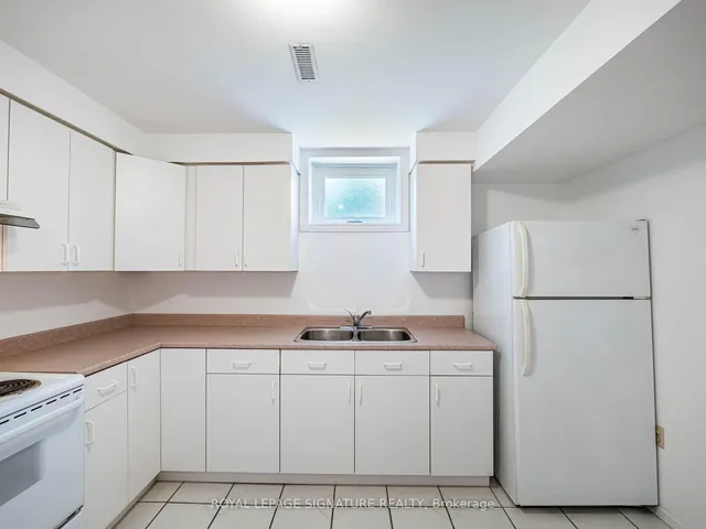 Additional image 41 of 155 Silverhill Dr