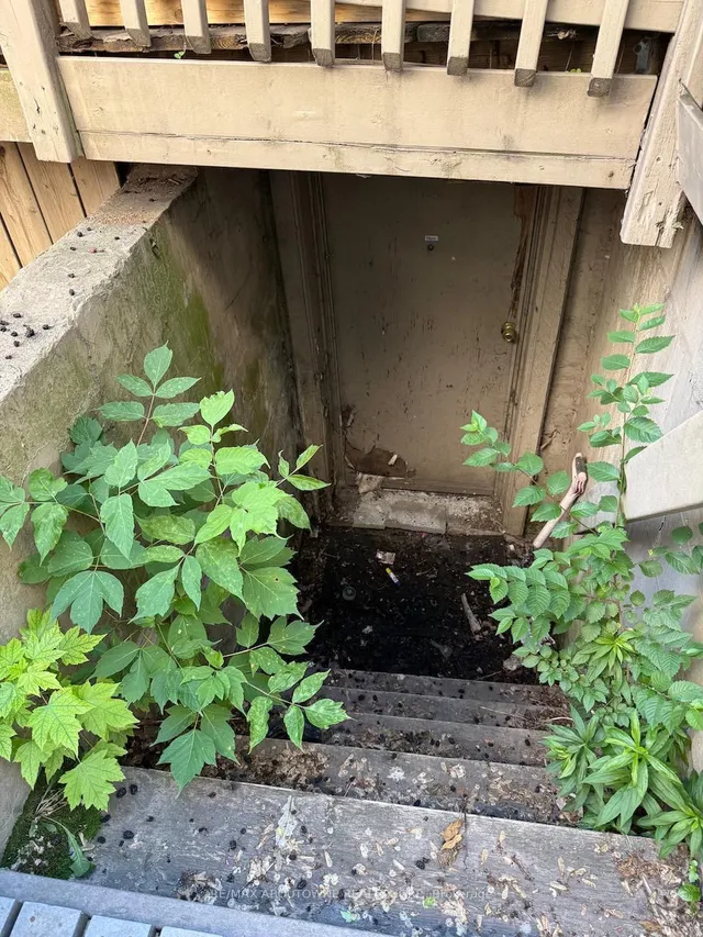 Additional image 21 of 214 Burlington St