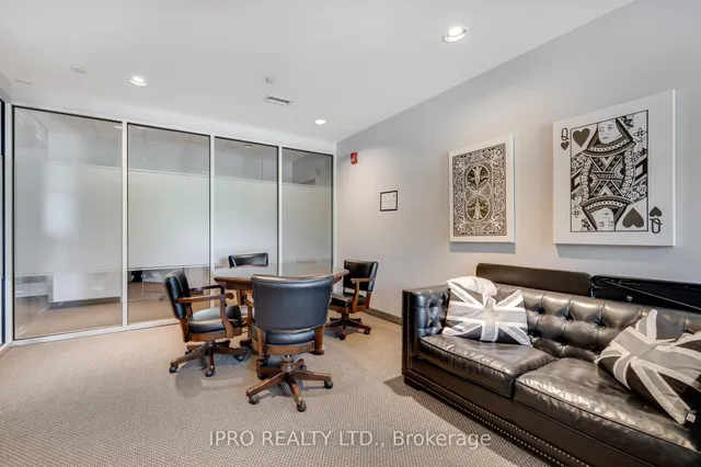 Additional image 35 of 33 Whitmer St Unit 112