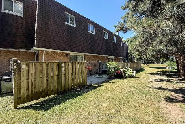 Additional image 31 of 300 Bridletowne Circ Unit 26