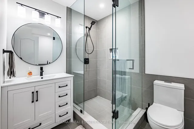 Additional image 6 of 5080 Fairview St Unit 42