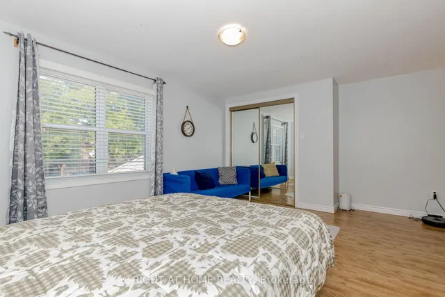 Additional image 26 of 17 Garden Ave