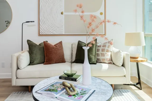 Additional image 2 of 350 Wellington St Unit 219