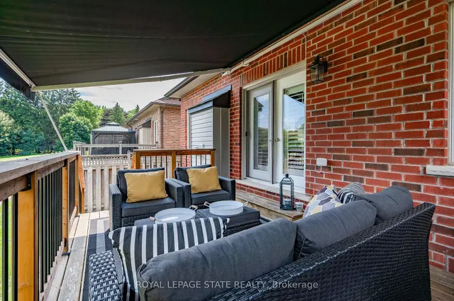 Additional image 35 of 36 Toulon Ave