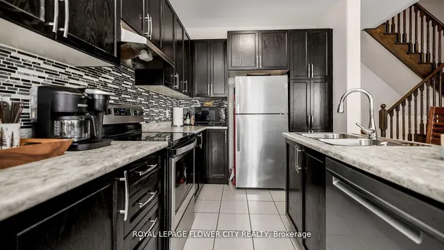 Additional image 21 of 36 Spokanne St