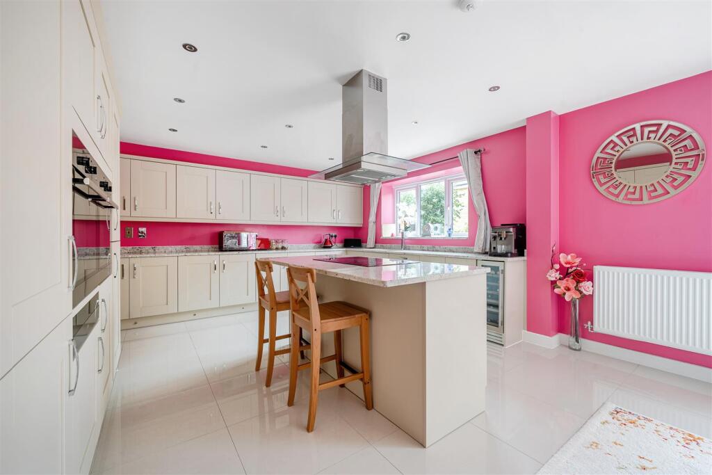 Additional image 6 of Chalfield Glebe, Bradford-On-Avon