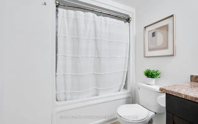 Additional image 32 of 1470 Main St Unit 204